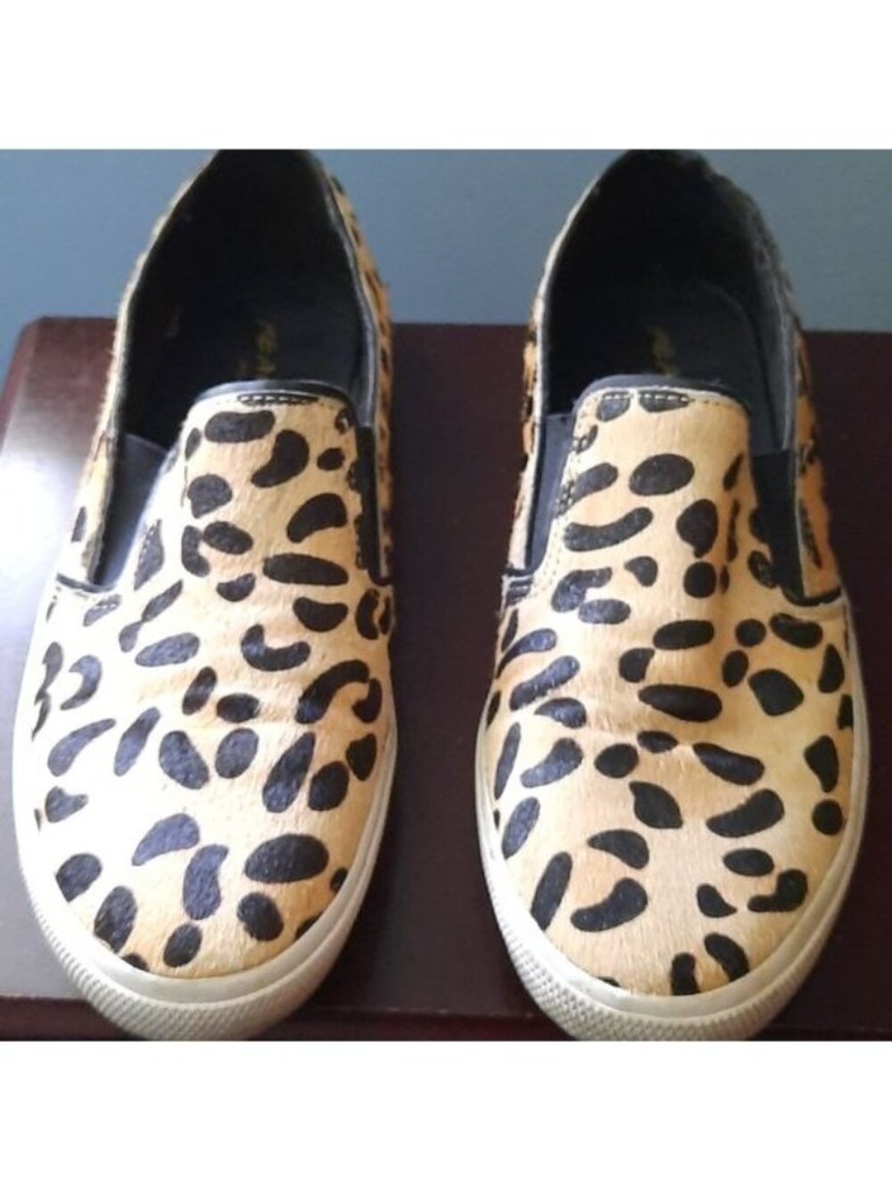Kenneth Cole Reaction Womens Leopard Print Salt & Pep Slip On Loafers Size 9.5